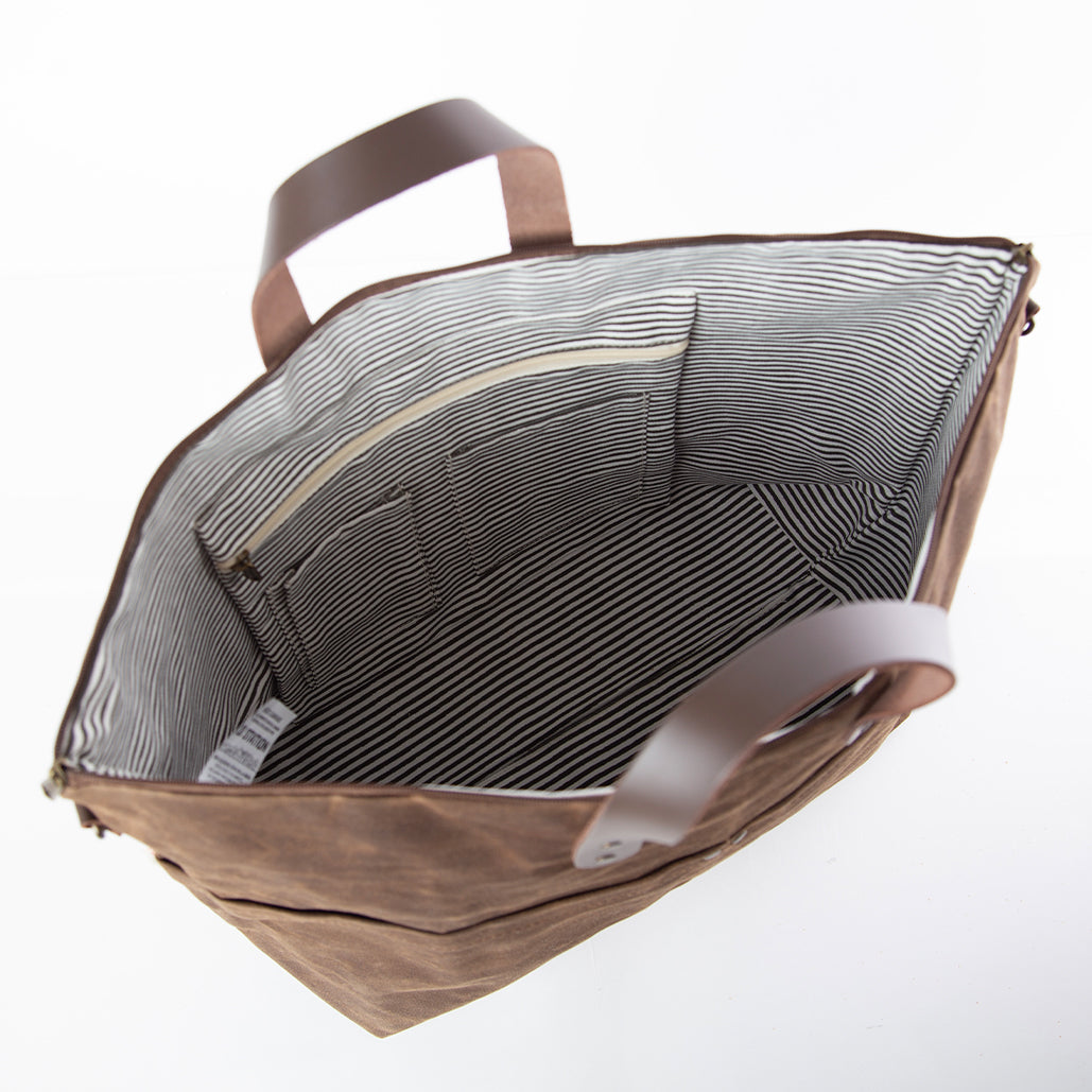 Waxed Canvas Traveler Bag